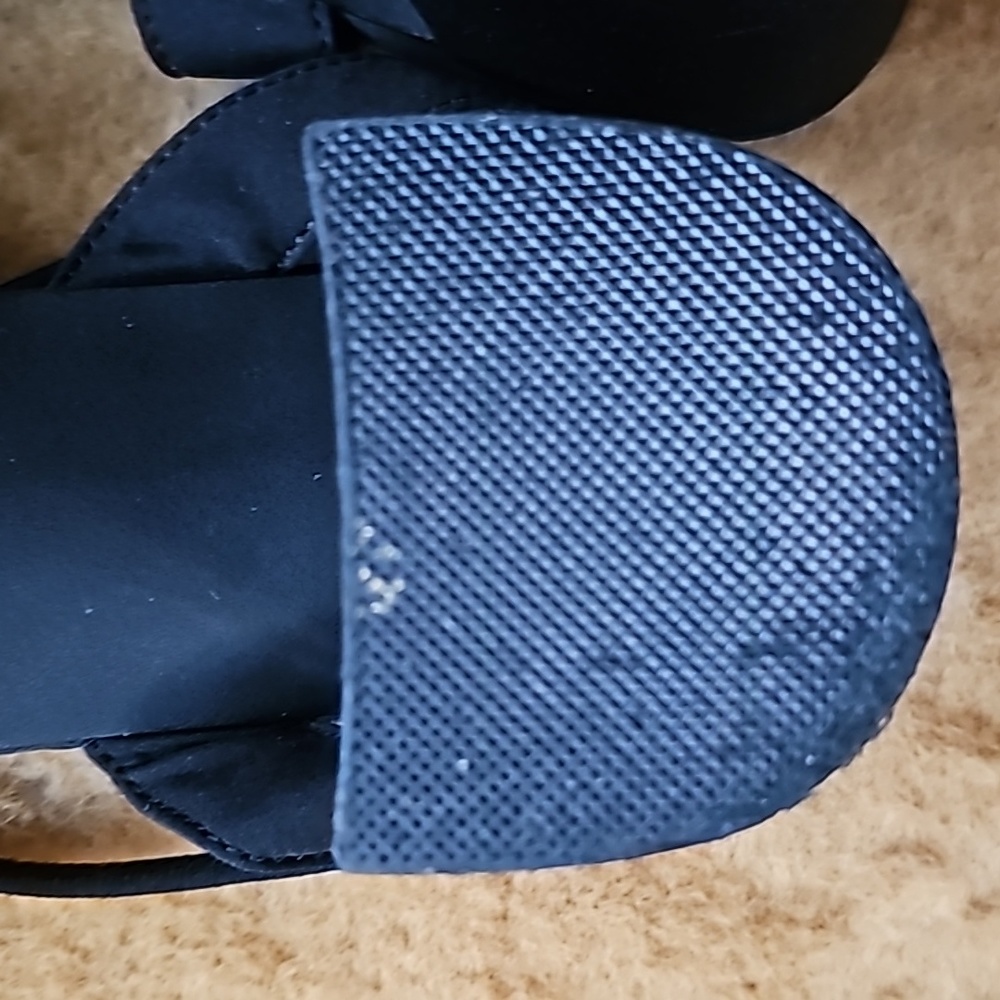 Shoes - Picture 10 of 16